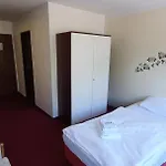 Poock Hotel *